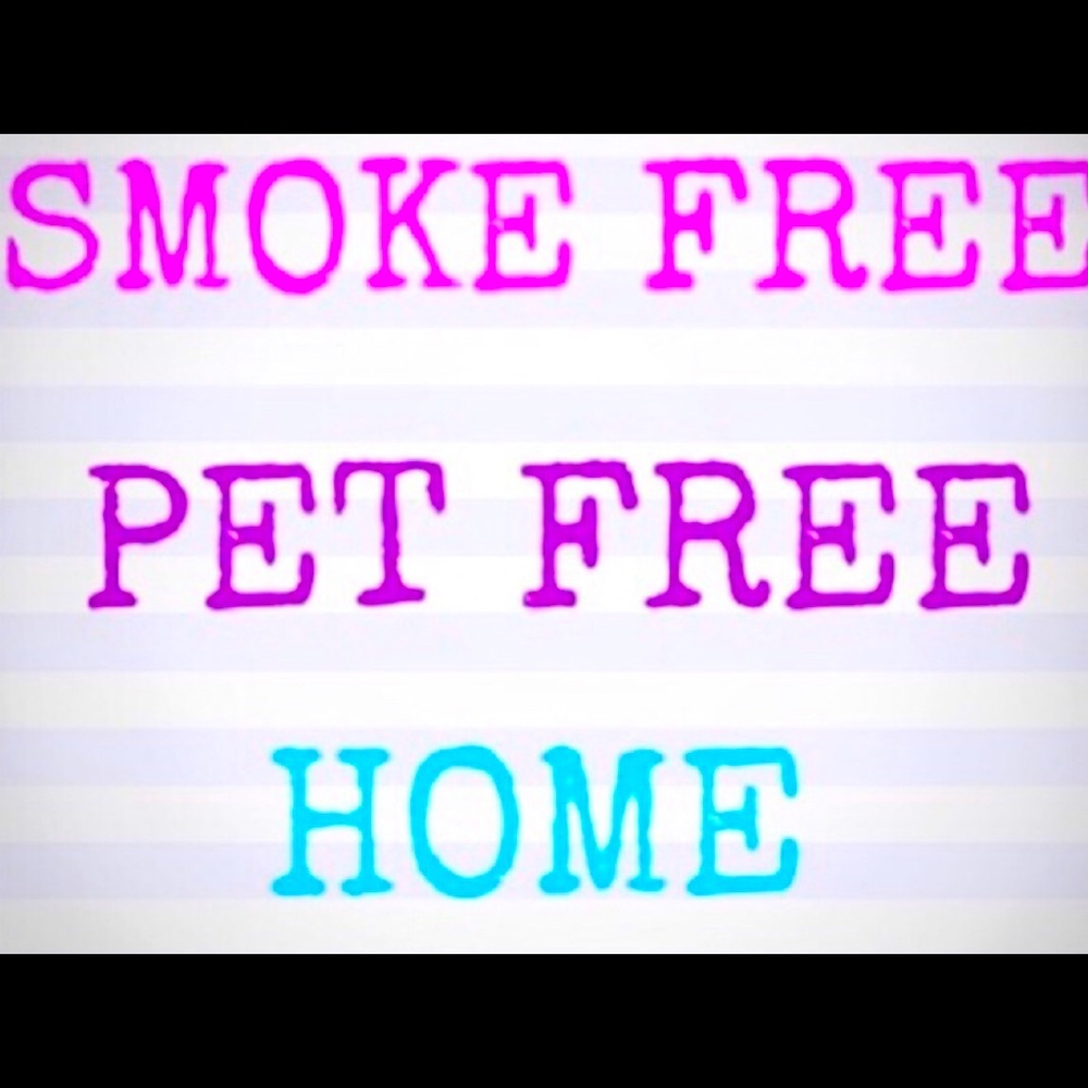 All items come from a smoke & pet free home🏠